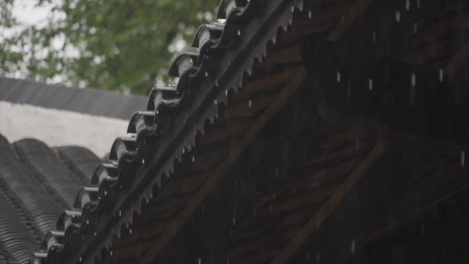 下雨屋檐雨滴瓦房春雨小雨春风古建筑意境风