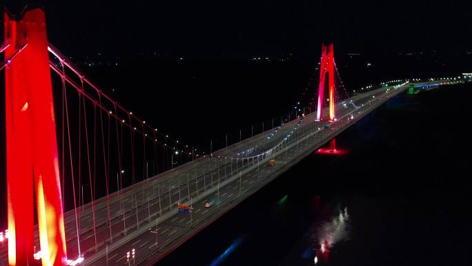 美丽的济南黄河凤凰大桥夜色