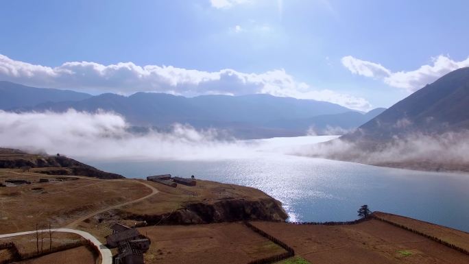 四川凉山彝族自治州冕宁县冶勒湖风光航拍