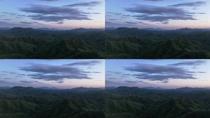 夕阳下的中国金山岭长城