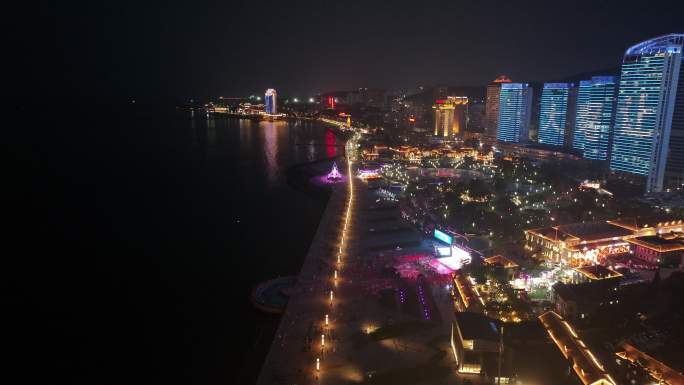 航拍烟台滨海广场夜景