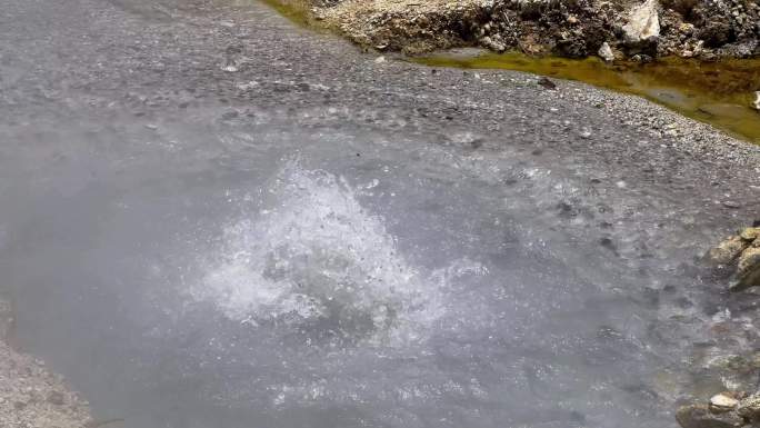 温泉 云南大滚锅景区 硫磺温泉 健康养生