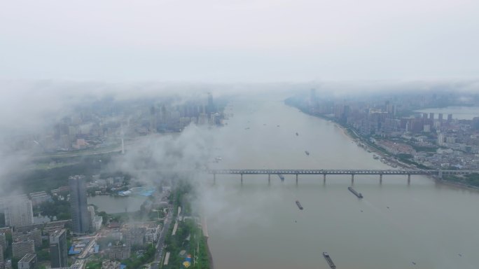 武汉两江四岸城市天际线风光