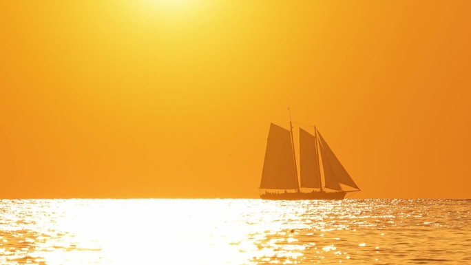 夕阳和佛罗里达的帆船
