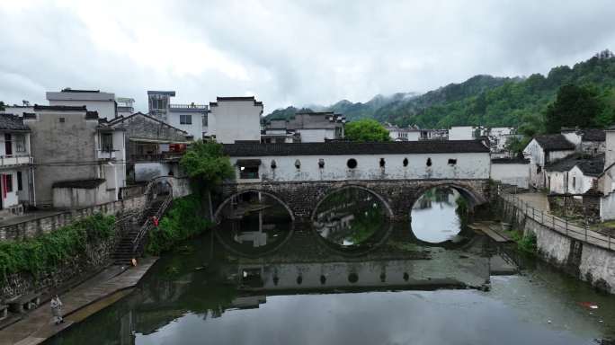 航拍黄山歙县北岸廊桥，徽商徽派建筑