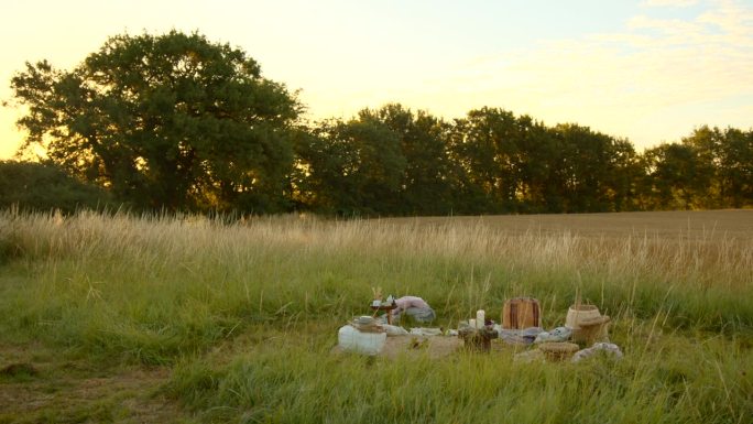 日落女神圈法国野餐