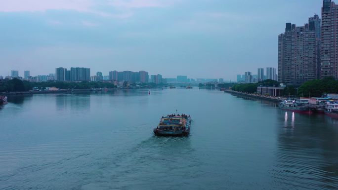 广州城市运沙船