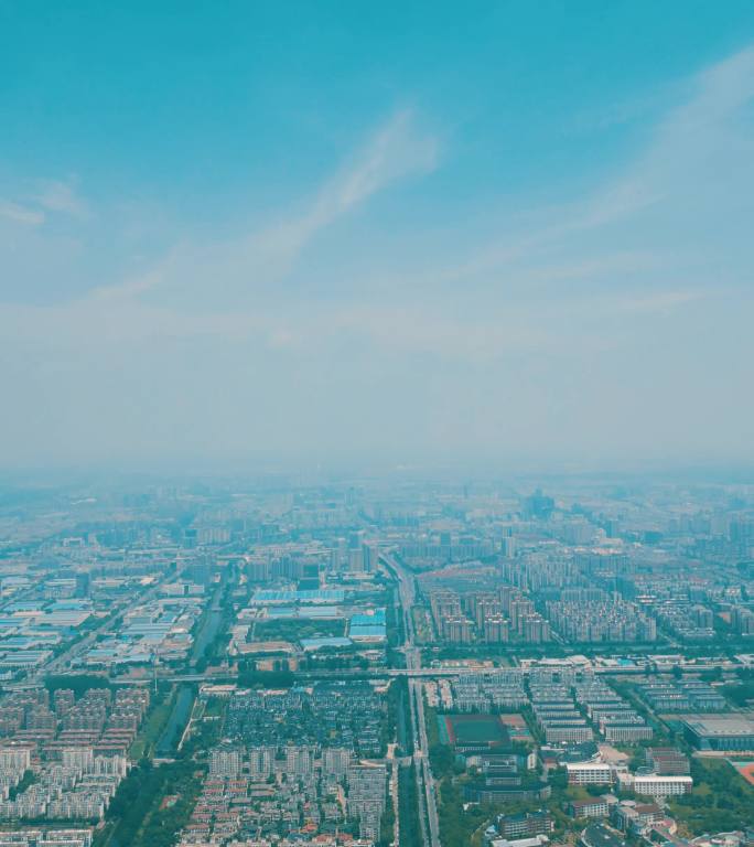 航拍4K高空飞机视角看城市扬州邗江区