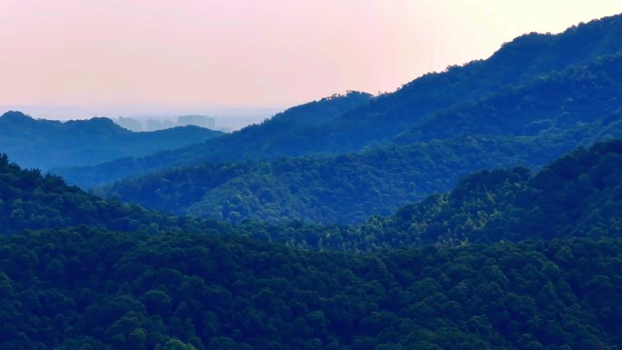 航拍晨曦中的西湖名胜风景区西湖群山