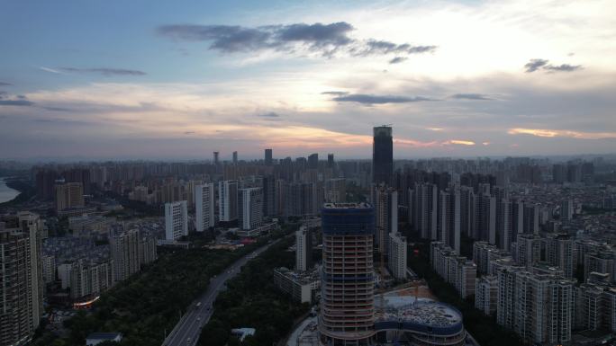 江西赣州城市蓝天白云城市大景全景航拍