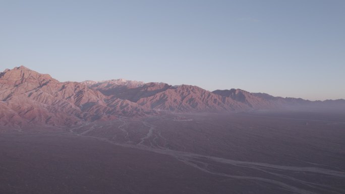 宁夏银川市贺兰山东麓壮阔贺兰山脉日出航拍