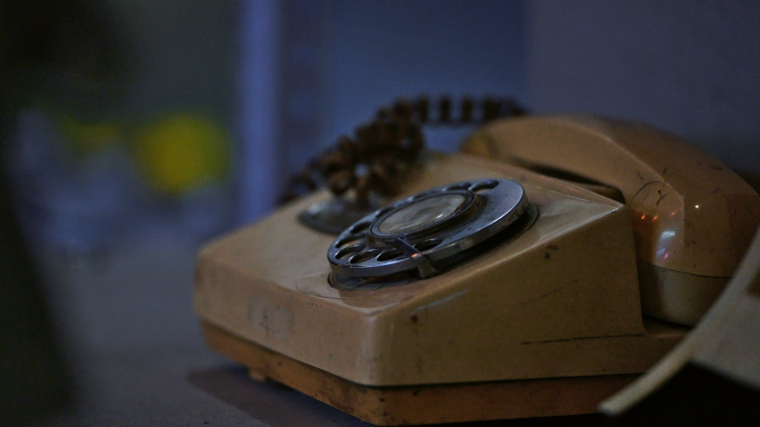 六零七零八零公共电话厅怀旧电话机