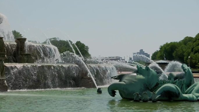 伊利诺伊州芝加哥市中心白金汉喷泉的元素