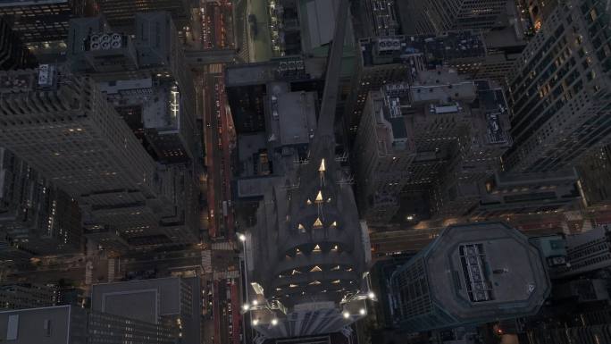 航拍克莱斯勒大厦纽约曼哈顿摩天大楼夜景灯