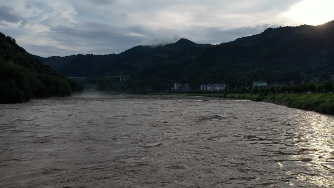 村超圣地发大水航拍