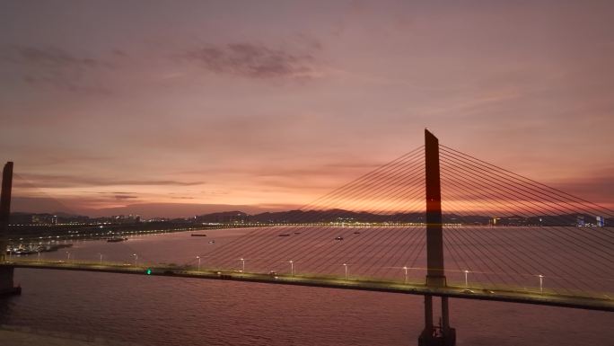 珠海淇澳大桥傍晚航拍