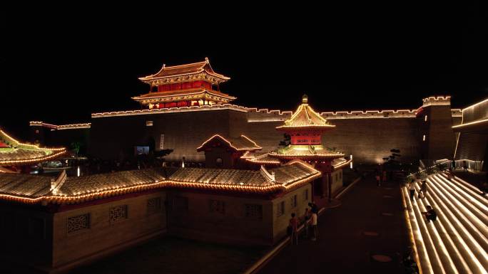 山西运城盐湖中禁门夜景