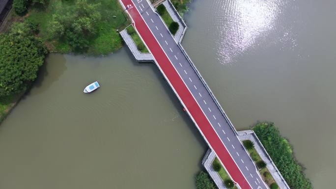 人民公园的游船娱乐