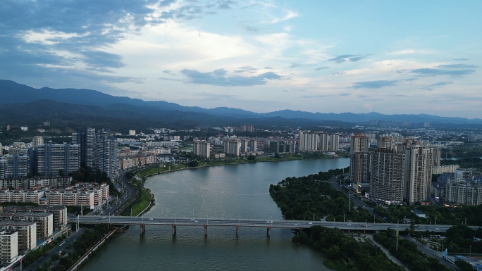 航拍赣州武龙大桥赣州城市风光赣州大景