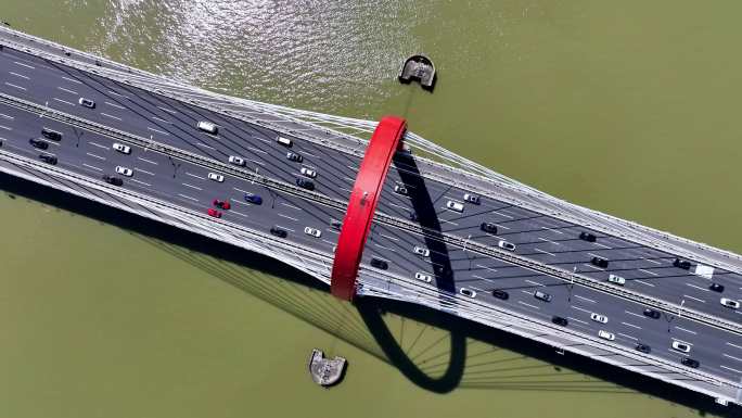 航拍杭州之江大桥上的车流 交通 繁忙城市