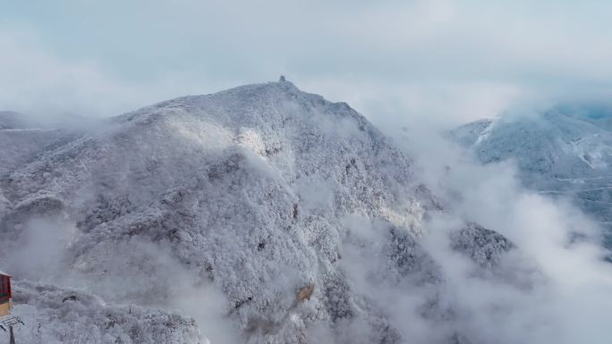 4K航拍陕西汉中龙头山云海雪景