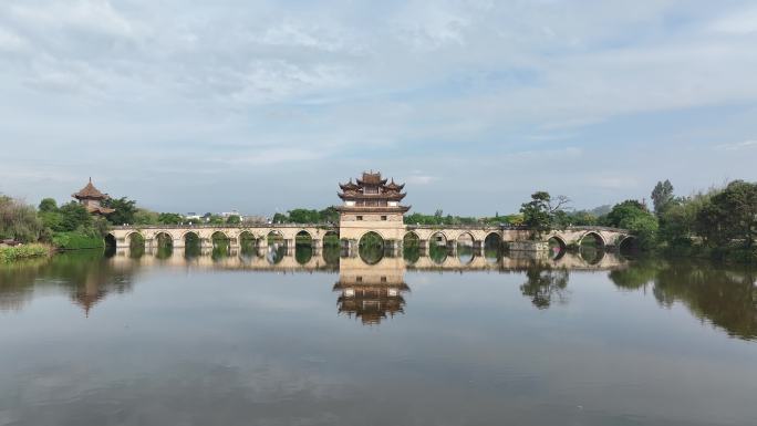 美丽的云南建水双龙桥风景