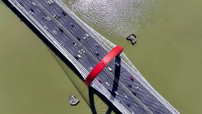 航拍杭州之江大桥上的车流 交通 繁忙城市