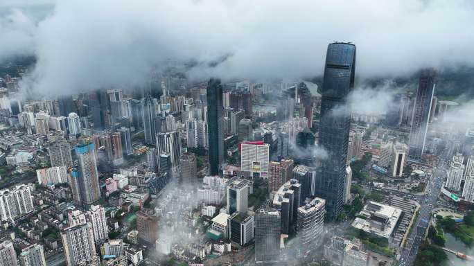 4K高空鸟瞰航拍暴风雨来临前的深圳全景9