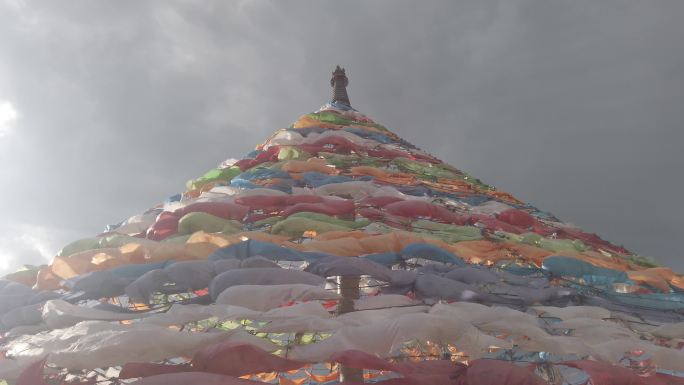 青海格尔木日月山