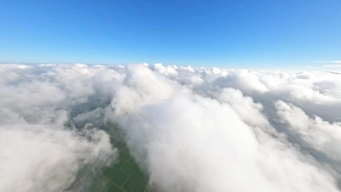 穿越机航拍穿越高空云层蓝天白云日光