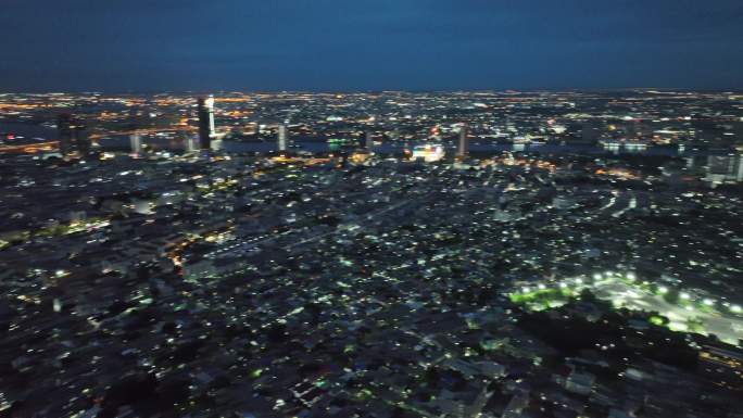 泰国曼谷湄南河城市高楼夜景航拍风光