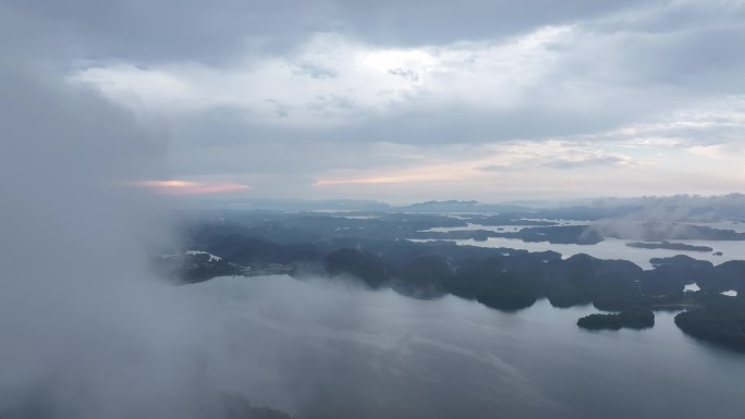 江西九江柘林湖庐山西海航拍云雾