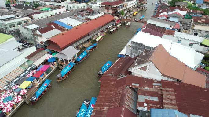 原创泰国曼谷安帕瓦水上市场航拍风光