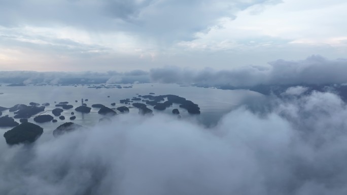 江西九江柘林湖庐山西海航拍云雾