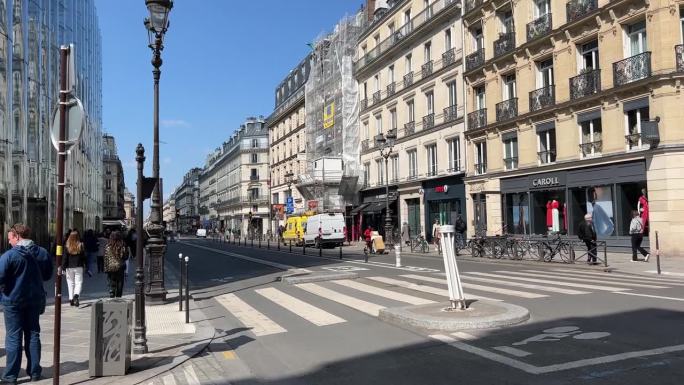 在Chatelet Les Halles的巴黎街景