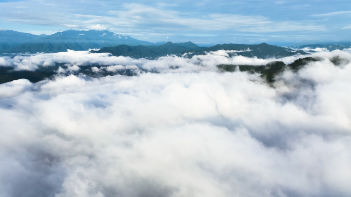 穿越云雾云海之上唯美大气自然风景航拍素材