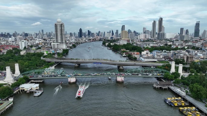原创 泰国曼谷湄南河城市高楼天际线航拍