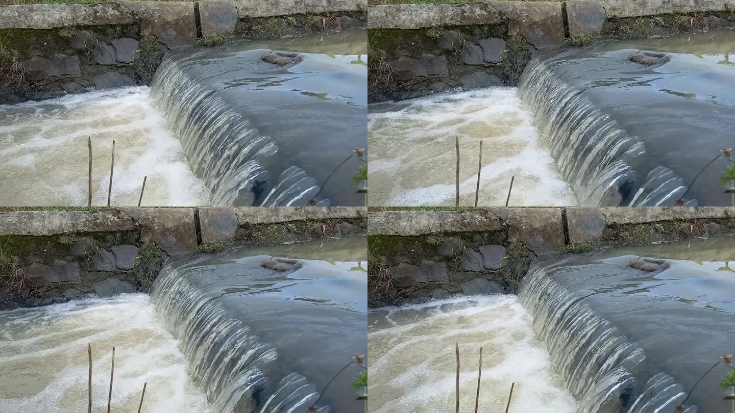 流入河里的水