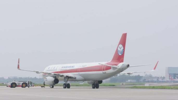 四川航空飞机移动