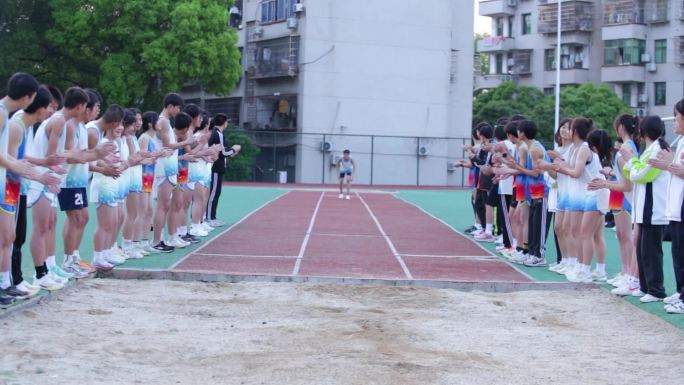 学校跳远体育 运动  比赛 沙坑 中学生