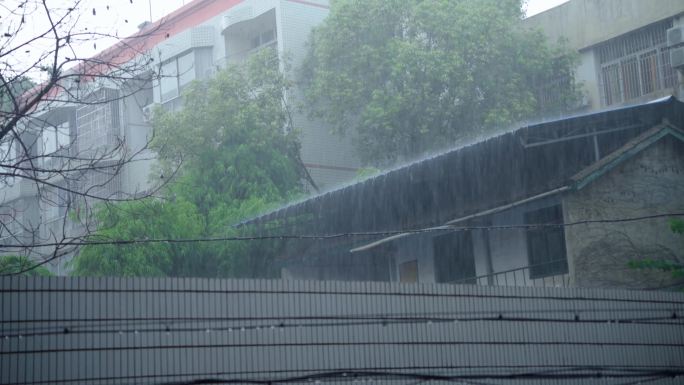 4K 雨季节暴雨下雨