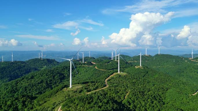四川省广元市黑石坡新能源风力发电风车旅游