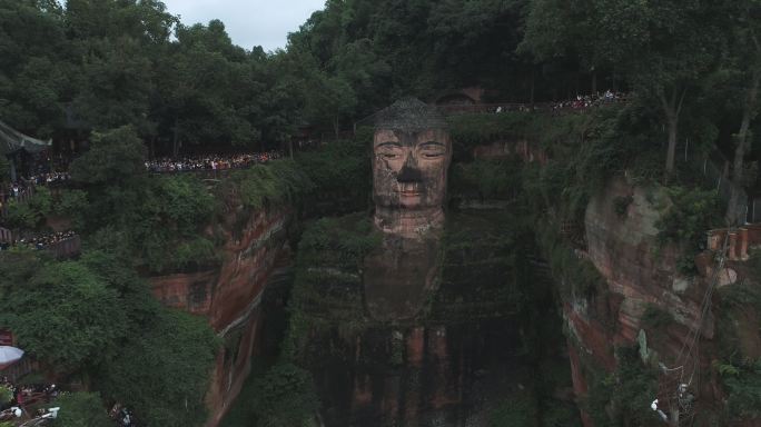 航拍乐山大佛景区旅游