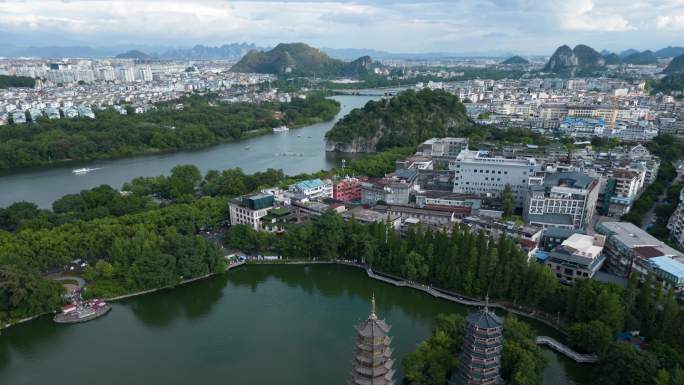 广西桂林地标日月双塔与象鼻山同框航拍延时