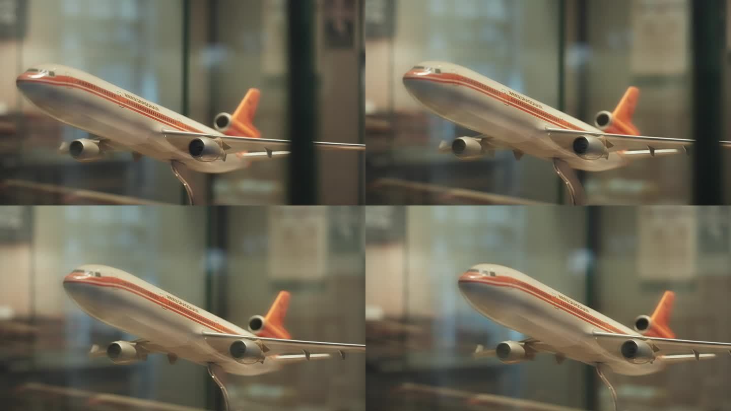 港龙航空的飞机模型