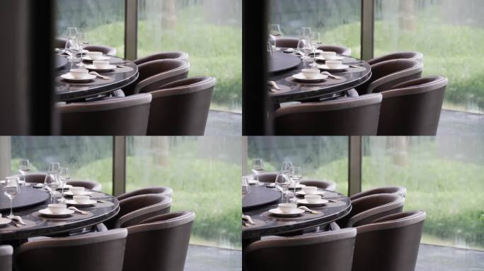 新中式餐厅内餐桌大圆桌和餐具