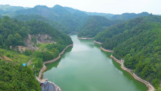 航拍十牛山风景区 水库