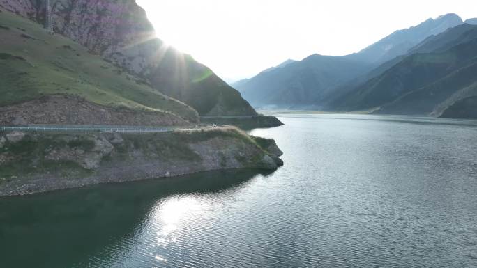 新疆独库公路大龙池航拍风景