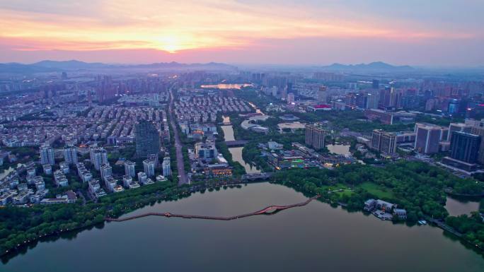 绍兴柯桥城市大景 瓜渚湖