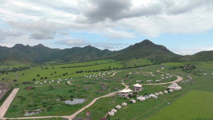 扎鲁特山地草原